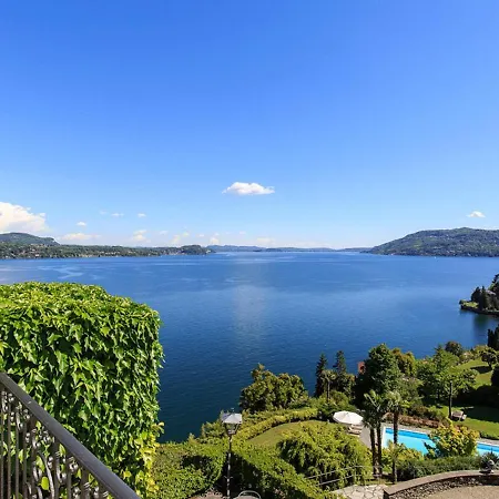 Villino San Remigio 4 Bedrooms 9 Pax Βίλα