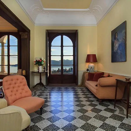 Villino San Remigio 4 Bedrooms 9 Pax Βίλα