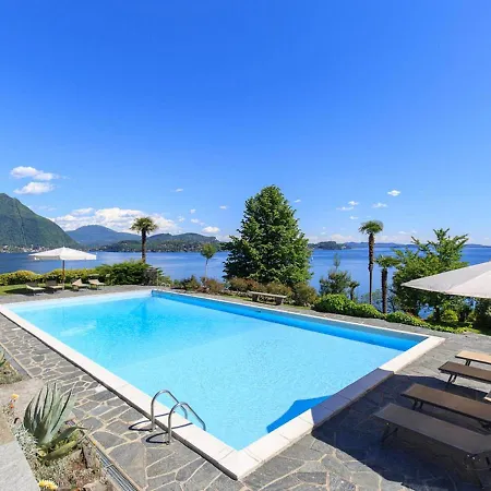 Villino San Remigio 4 Bedrooms 9 Pax Βίλα